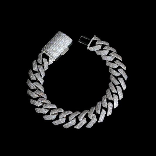 VEILBOUND / VVS MOISSANITE BRACELET (925 SILVER — 15MM) GRA CERTIFIED